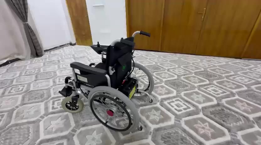 سلام عليكم كرسي كهربائي لبيع بعده جديد بطاريه جديده قبل يومين شتريته مامستعمل ابد مكاني ميسان السعر400الف


**إذا كنت صاحب هذا الإعلان وتريد حذفه لأي سبب، رجاءا أرسل رسالة إلى الدعم الفني**