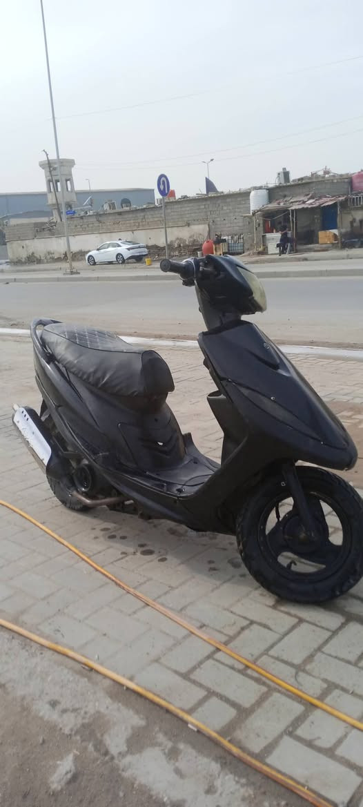 دراجه كامله وبلاديه49
كلشي شغال سلف، هندر، الايتات، الاشاير 
كزوز fm
فقط العداد واقف 
550 وبيها مجال بسيط للطيبين البصرة, العراق


**إذا كنت صاحب هذا الإعلان وتريد حذفه لأي سبب، رجاءا أرسل رسالة إلى الدعم الفني**