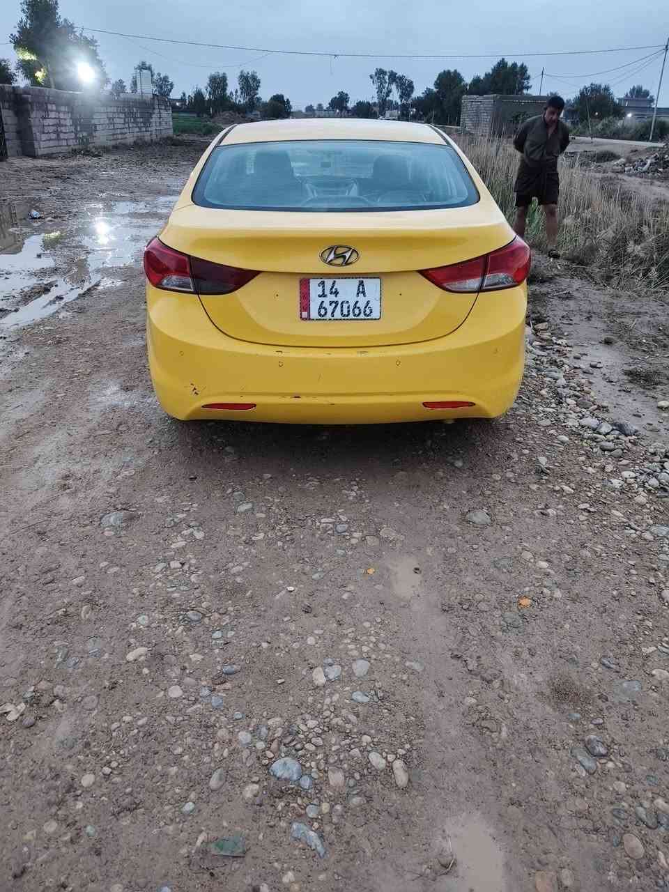 سلام عليكم انترئ للبيع موديل 13  مكفوله كفاله عامه محرك 1600 خليجي السعر 95 وبيه مجال.
للستفسار
***********
