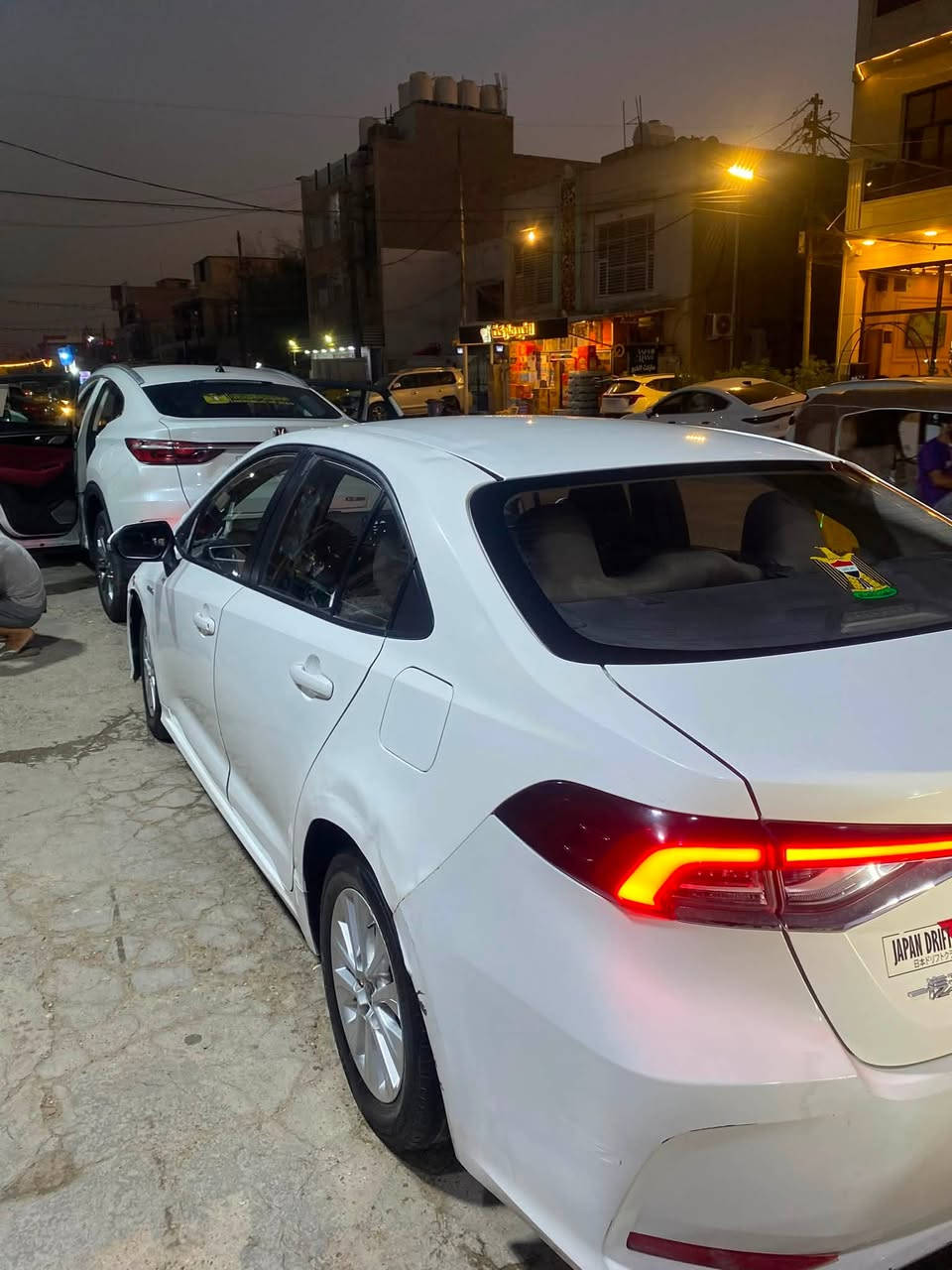 السلام عليكم كورلا تجميع صيني موديل 2024 بيهة طخات بسيطة موضح بل صور ماشية 100km و مبين كلشي بل صور شوفهن و دلل سعرهة 125 و بيهة مجال قليل بيع فقط 
هاتف ***********
