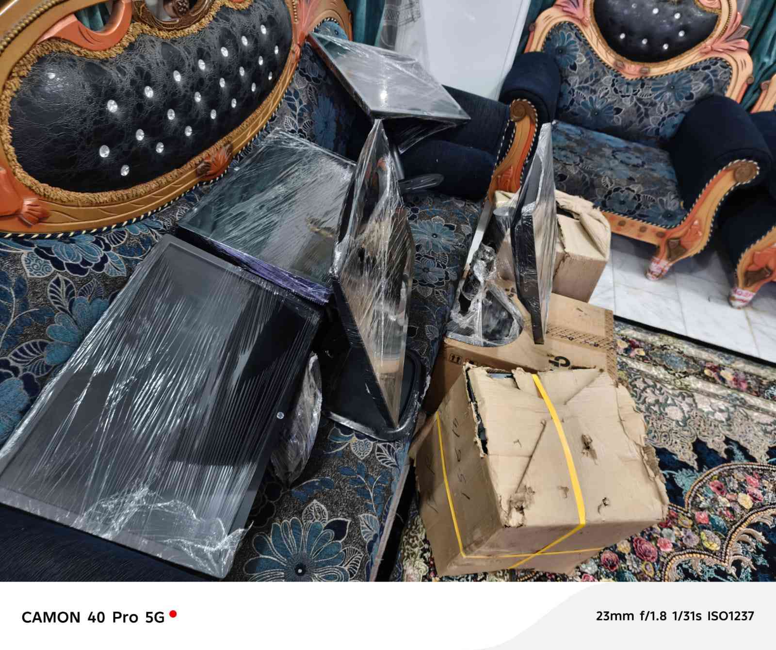 السلام عليكم شباب حاسبات العدد5مستخدمات  كلش قليل للبيع الشراي يتصل  ***********    او يدلل بكاني كوت
