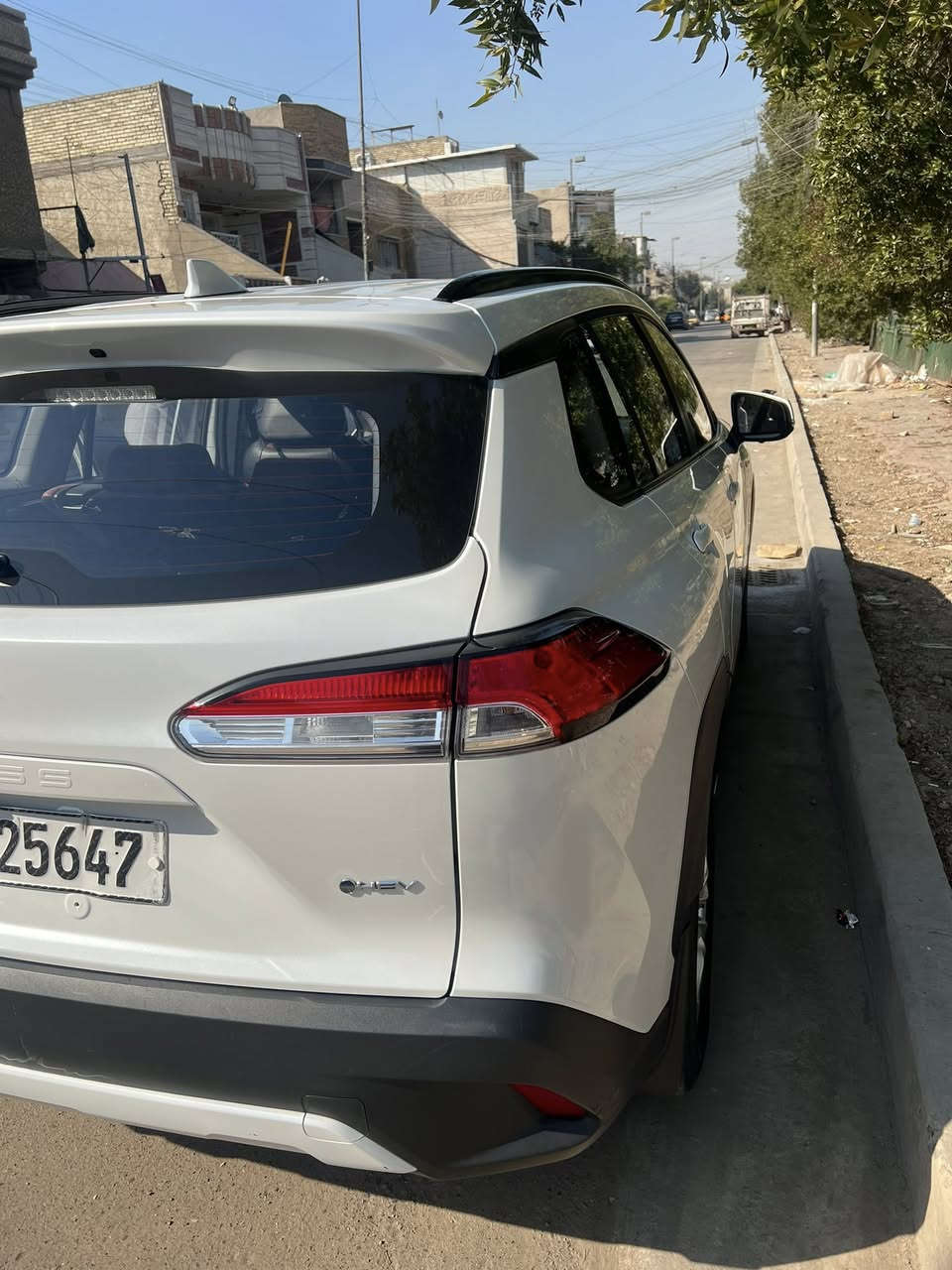 سلام عليكم
كورلا كروز موديل 2024

فول مواصفات 

داخل احمر 

٤ كامرات 360 درجه 

فتحه + بصمه وكرسي كهرباء مفوله للاخير السياره 

رقم بغداد بسمي 

ماشيه 34 الف 

سياره ترايه يخبل 

بيه بارد بل باب خلف السائق 

مكان السياره شارع فلسطين 

رقم التلفون ***********

السعر 175 وبي مجال 

السونر مرفوق بل صور
