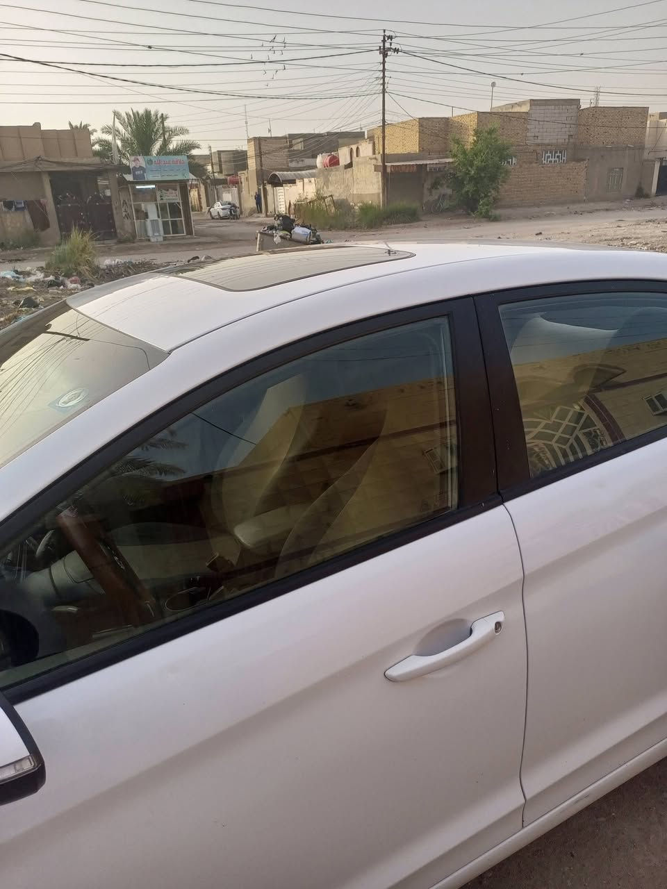 النترا ١٧ فول خليجي كير عادي مكينه دوش حادثه قبق جنطه مصلح نفسه بدون دواخل طخه بسيطه مراوس بجارجر او بيع اتصال او خاص ***********
