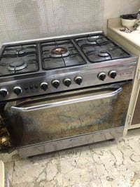 طباخ خمس عيون من نوع فريش كامل المواصفات و الملحقات ، غطاء زجاج بسعر ١...