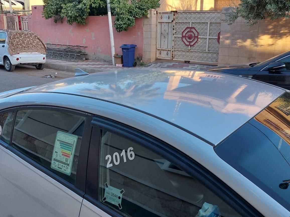 للبيع كيا فورتي ٢٠١٦ محرك ٢٠٠٠ دوش محرك مامفتوح السياره مصبوغه حزام الا ٣ قطع يعني حزام توحيد لون بدون ضرر  ماشيه ١٢٨ الف مكان السياره بعقوبه التحرير السعر ٩٨ وبي مجال  للاستفسار الاتصال ***********
