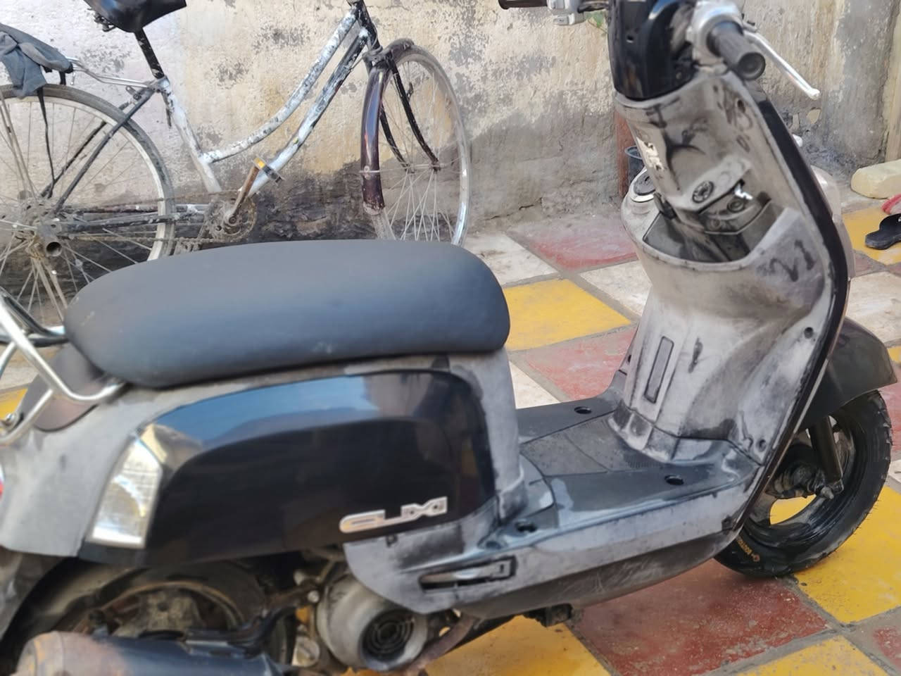 دراجة رمبة ماگس بوليس
دراجة نظيفة وحلوة 
كلشي شغال بيها فقط جزئيات بسيطة
السعر 975 بيها مجال للشراي
للشراء مراسلة الصفحة عالخاص


**إذا كنت صاحب هذا الإعلان وتريد حذفه لأي سبب، رجاءا أرسل رسالة إلى الدعم الفني**