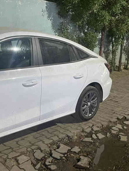 للبيع ام جي جيتي2025 ماشيه 5 الاف مكفوله من كلشي السياره   فول شاشه كار بلي جلد بصمه والمواصفات المعروفه
بسعر112 مرقم اربيل تريد تحويل تريد وكاله
مكان السياره بغداد بغداد الجديدة  
***********
