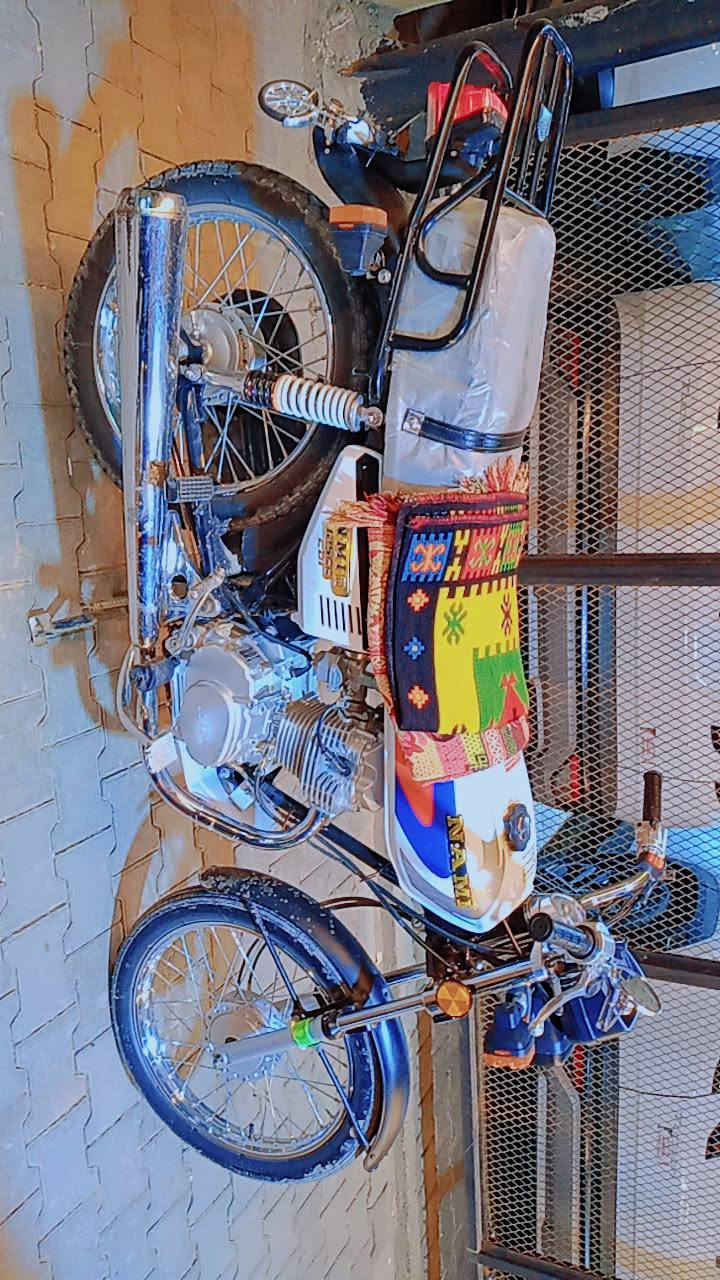 سلام عليكم دراجه ربعه كير سكنر نامه موديل 26 لبيع دراجه حله من صور تعال وشوف كربلاء  حي لعسكري  *********** وسعر 700 وبيهه مجال حق جيه
