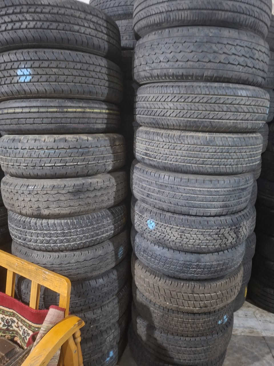 يوجد طارات مستعمل جميع لقياسات من ١٢ ل ٢٠  كربلاء طويريج يم ابو هاشم. ***********
