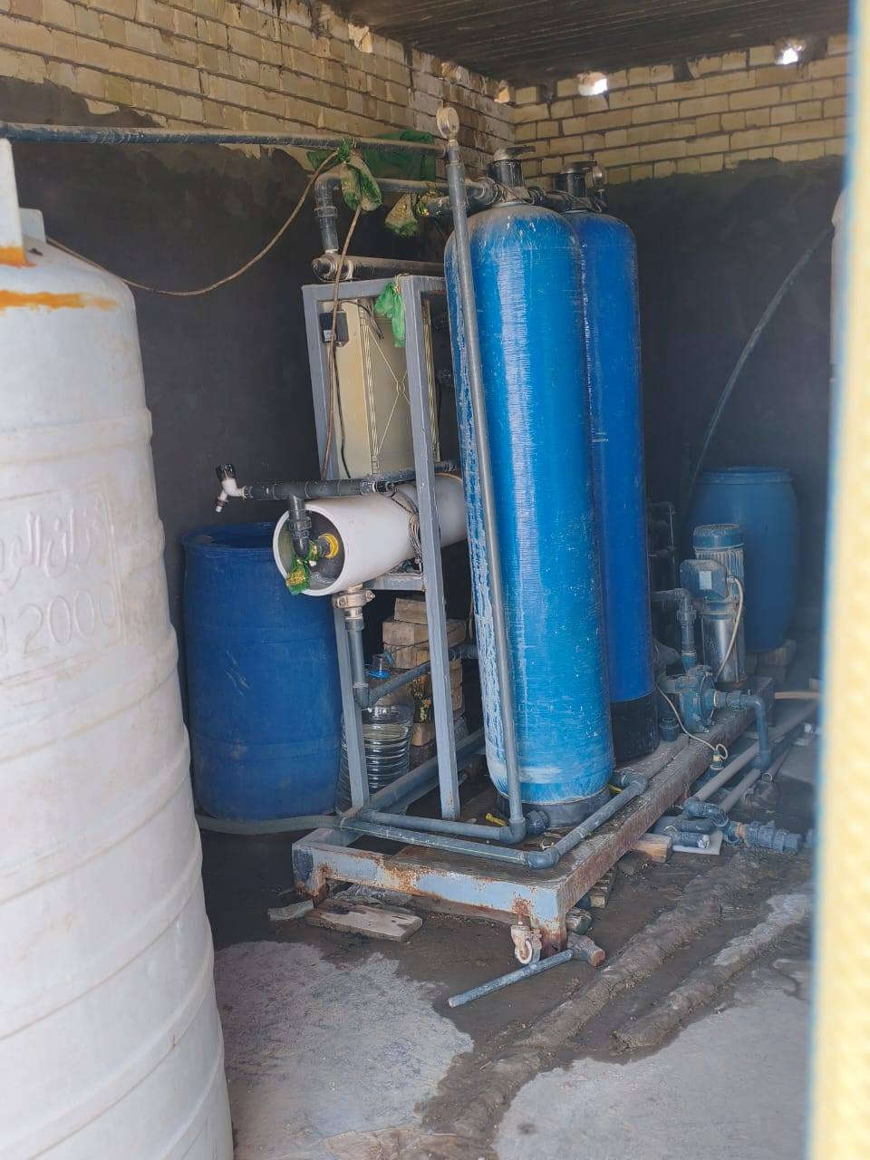 محطه مياه ارو للبيع ام لمتر تحتوي على تانكيات ٤ ثنين ام ٥٠٠٠ وثنين ام ٢٠٠٠ محطه جاهزه جديده مي خير من الله للتصال ***********
