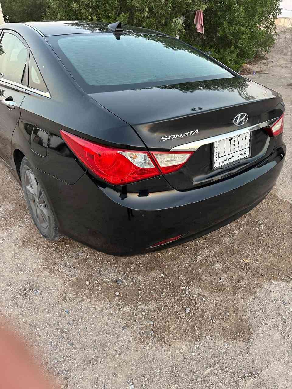 سوناتا ١٣ وارد امريكي تبديل ٣ قطع
بنيد من امريكا وبابين بالعراق وصبغ قطعة واحدة فقط
مكينة كير جديد توني شادهم
حدادة امامية جديدة 
سنوية باسمي ل٢٨ 
نقصها تبريد والحدادة الخلفية تحتاج 
المكان / البصرة 
*********** البصرة, العراق
