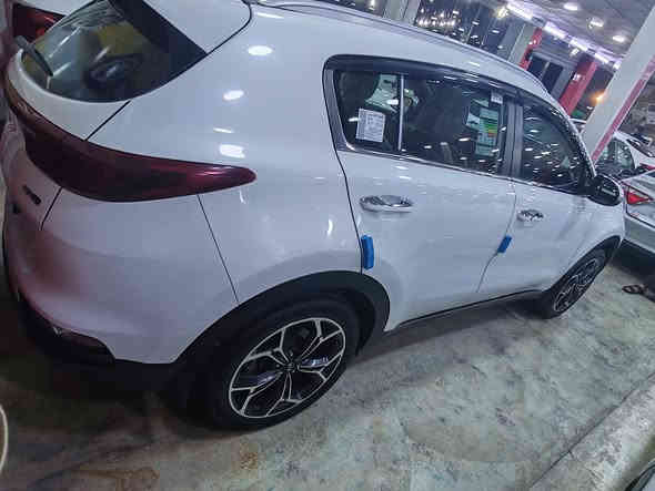 السلام عليكم
سبورتج ٢٠٢٠ جي تي لاين خليجي مكفوله رقم بغداد باسمي ماشيه ٤٤ الف السعر (230) وبيها مجال بسيط
للتواصل *********** او ***********
