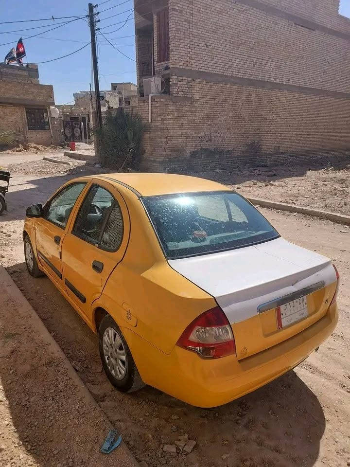 طيبة موديل 2014  بدون تحويل  مكينه تنقص كير وحداديه و كهربائيات وتخم تاير كله تمام والبدي شوفت عينك على لبلاد فقط هلالات مصبوغة  السعر 18 ورقة  رقم الهاتف ***********

