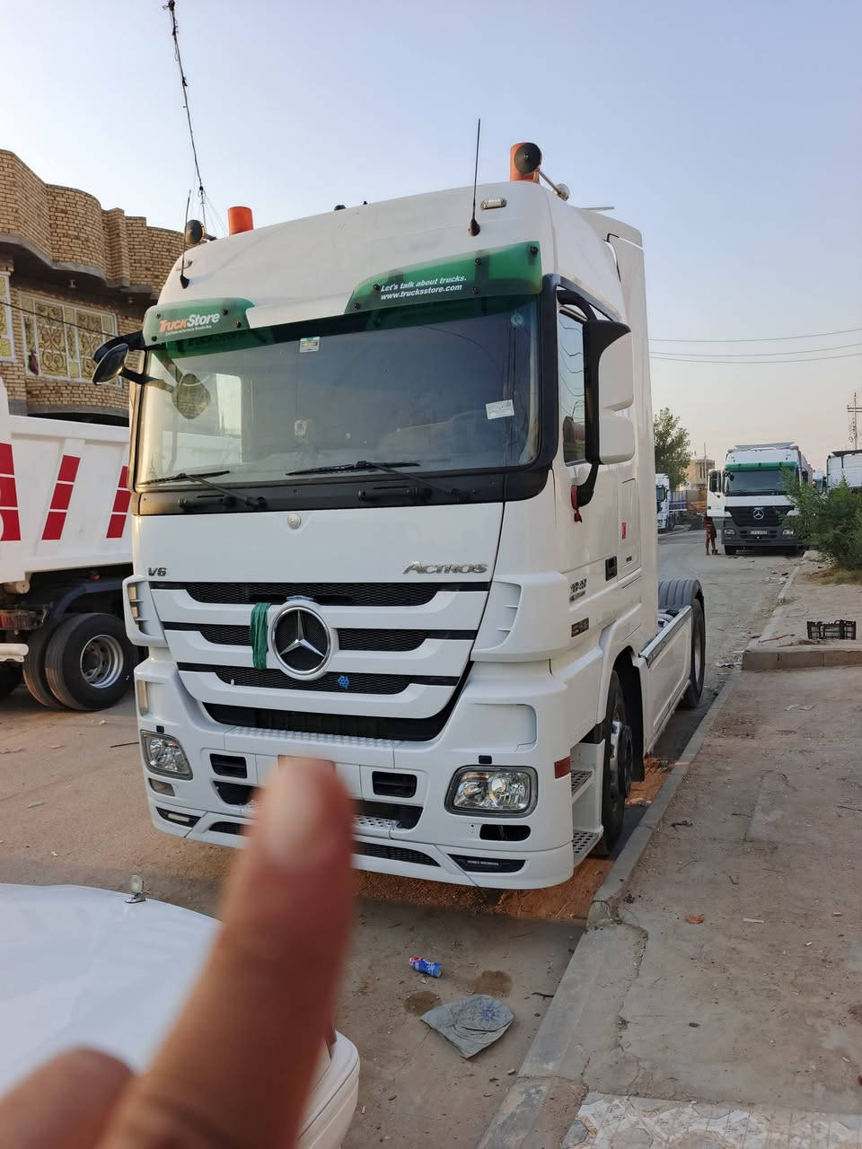 سلام عليكم سياره للبيع ٢٠٠٩رقم بغداد معلايه ١٢حجم ٤٨فول مواصفات مكفوله وجديده عنوان ناصريه ستفسار ***********
