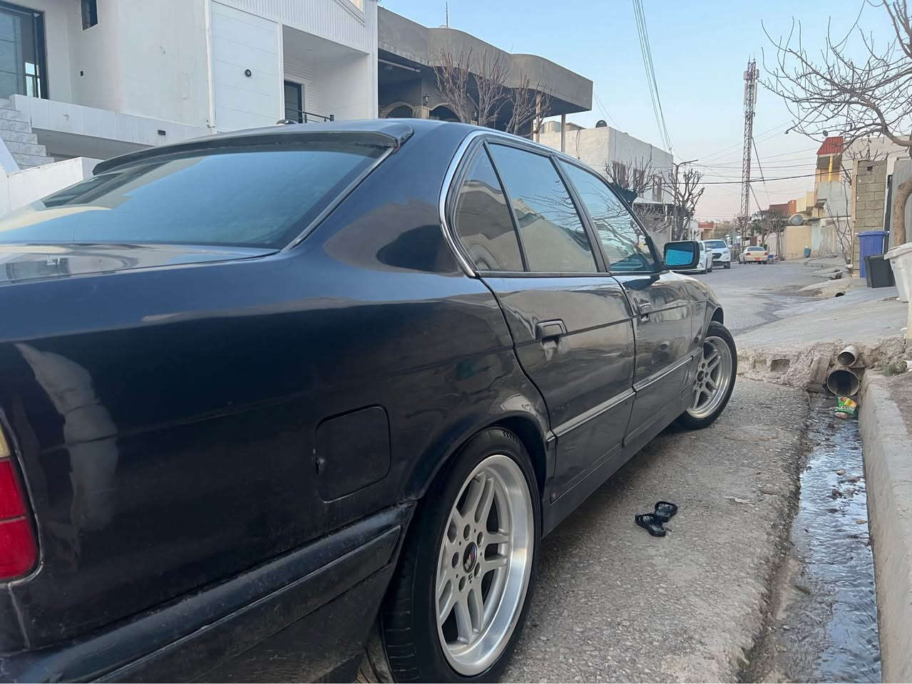 سلاو هاوريان bmw 520 گير حادى گيرو مه كينه به شه رت چوار تايه و ويلى m17 له سه ره ناو غورفه ى لوك لوكه بى ليدان ٢جام كاره با سه نه ويه به شه رتى اوليات سياره ماشاالله ده ويت زور به قوته بى كيشيه سياره كه نرخ ٣٣$توزيك معامله له خزمتدام أربيل, العراق


**إذا كنت صاحب هذا الإعلان وتريد حذفه لأي سبب، رجاءا أرسل رسالة إلى الدعم الفني**