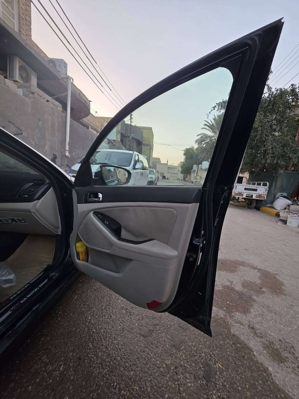 كيه اوبتيما 14 امريكي
بصمه مواصفات تبريد 
نظيفه السياره ما شاء الله  ماشيه 150 
مركز / ذي قار
***********
السعر 110
