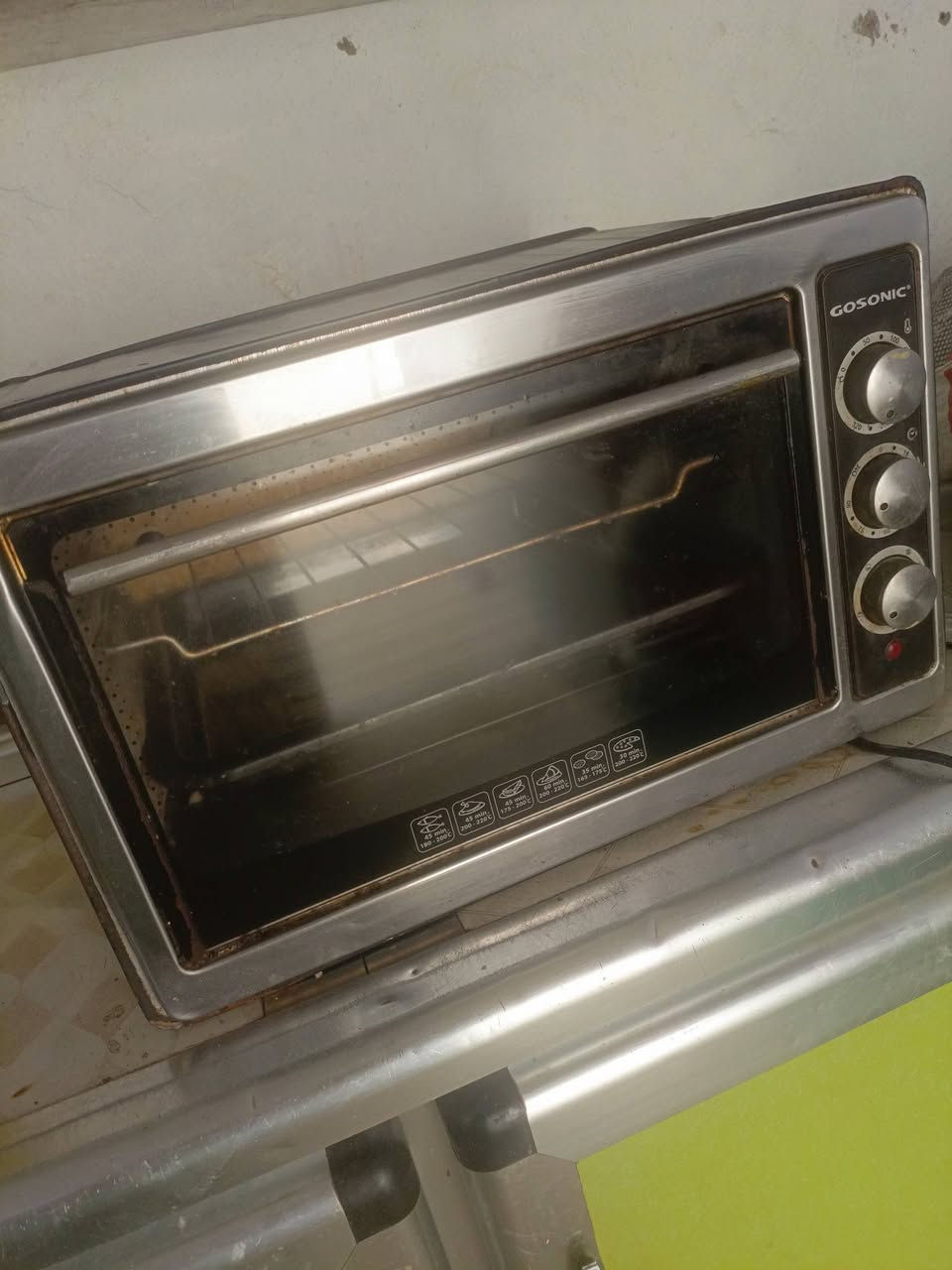 ثلاجه للبيع السعر /150
اوفن للبيع 25


**إذا كنت صاحب هذا الإعلان وتريد حذفه لأي سبب، رجاءا أرسل رسالة إلى الدعم الفني**