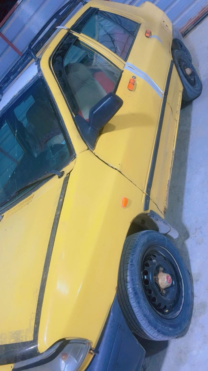 يالله سلام عليكم سايبه اللبيع موديل 2015 مكينه بيها خيط تبخير قليل الباقي كفاله كيرا خيرا من الله حداد حلوه تخم تاير سنويا منتهيه صالها خمس سنوات راعيها ماندله  السعر 17 بيها مجال المكان البصره ابو الخصيب العوجه *********** رقم سياره بصره
