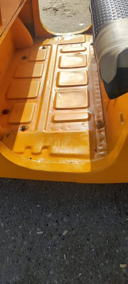 البيع تكتك 2020 رقم وسنويه سعره 5500 ***********
