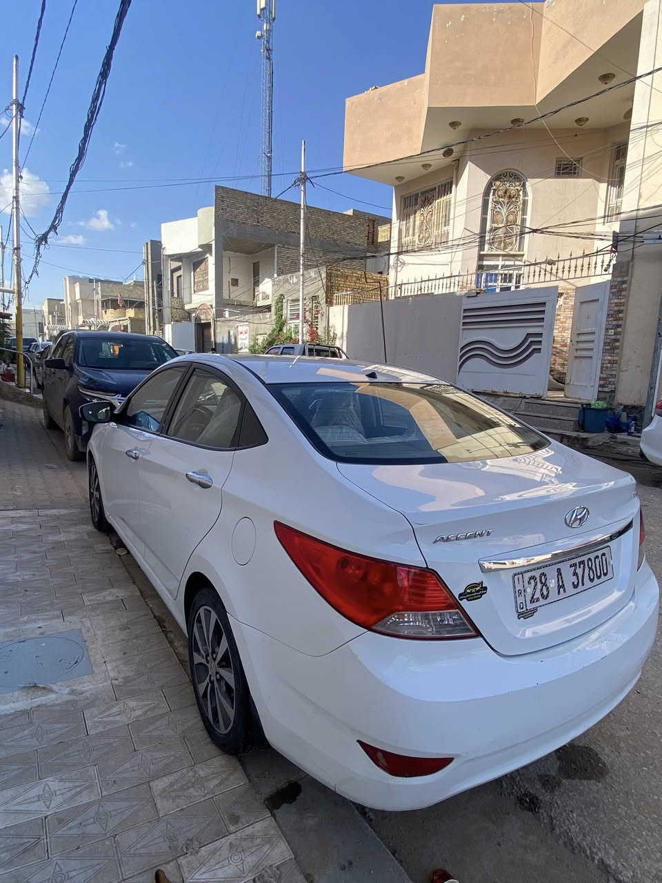 السلام عليكم 
اكسنت موديل ١٥ كفاله عامه من صبغ وبارد بيه فقط بارد مكانين جاهزه لخير ما عايزبرغي تبريد مكينه حداديه كله جديد فتحه مكينه ١٦٠٠ مكاني نجف سعر ١٠٧ بيه مجال 
***********
