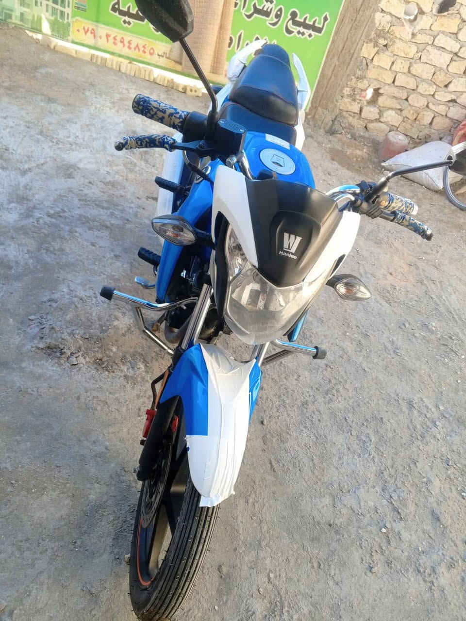 السلام عليكم من رخصت الادمن المحترم 
هاوجي للبيع  فقط 
 مرقم سنويه وكامل محرك جديد موديل2021
==
مناقصه كلشي 
تايرات مضاف الموطور كله كفاله..... وعلا ايده.  
  اشاير لايت عالي ناصي. كله شغال
ملاحظه.. مكلف مكلف
 مكانه رمادي السعرر 17 وبي مجال 

الاتصال ***********
