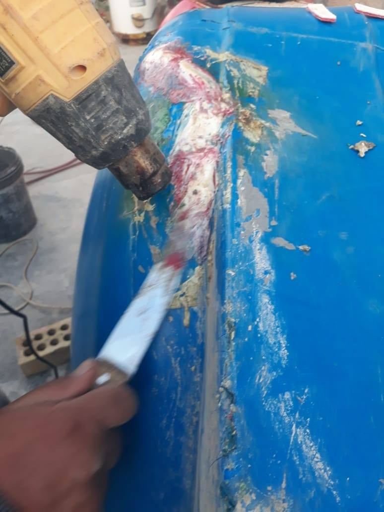تصليح جميع انواع التانكي البلاستك بطريقة الكوي مع الضمان لمدة سنة اجيك للبيت مايحتاج اجيبة ***********
