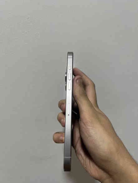 ايفون 15 برو ماكس 256 ماستر نضافة 100/100
بطارية : 89
ابدل فقط شاشه + فيس ايدي يعلك
سعره : 760 بي مجال قليل
العنوان : بغداد المشتل
للاتصال : ***********
