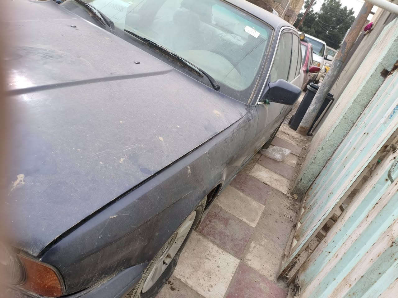 السلام عليكم ورحمه الله وبركاته بعد اذن الادمن المحترم بي ام 1992 مسكر كير مينمر ب22ورقه تصقيط علمن السياره بدون ضربه اي استفسار ***********
