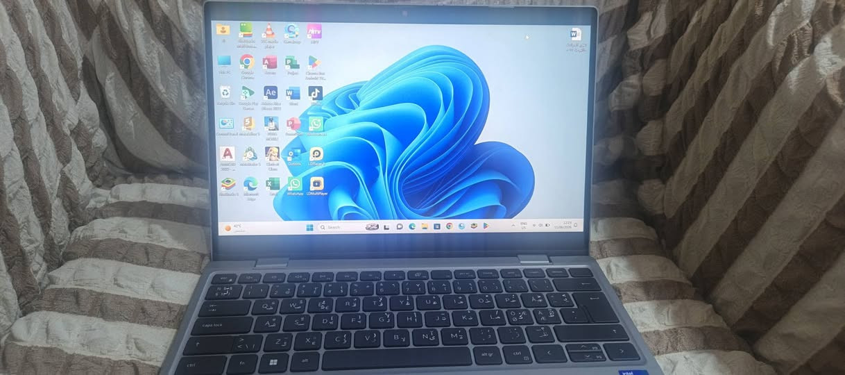 السلام عليكم
حاسبه للبيع
المواصفات
Dell 3330 

i5 11th

Touch Screen x360
16-256
السعر: 400 وبيها مجال
ملاحضه الحاسبه مستخدمه شهرين فقط++التسليم والاستلام وجه لوجه


**إذا كنت صاحب هذا الإعلان وتريد حذفه لأي سبب، رجاءا أرسل رسالة إلى الدعم الفني**