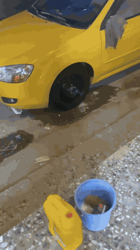 سبكترا 2009 امريكي  محرك 2000دوش بااسمي ضربتها شبرين يم قبق البانزين بدون دواخل ورقم انكليزي كربلاء ومصفره هيئه ومحركها وكيرها خير من الله للاستفسار *********** 
ومكانها بابل مجسر الثوره
