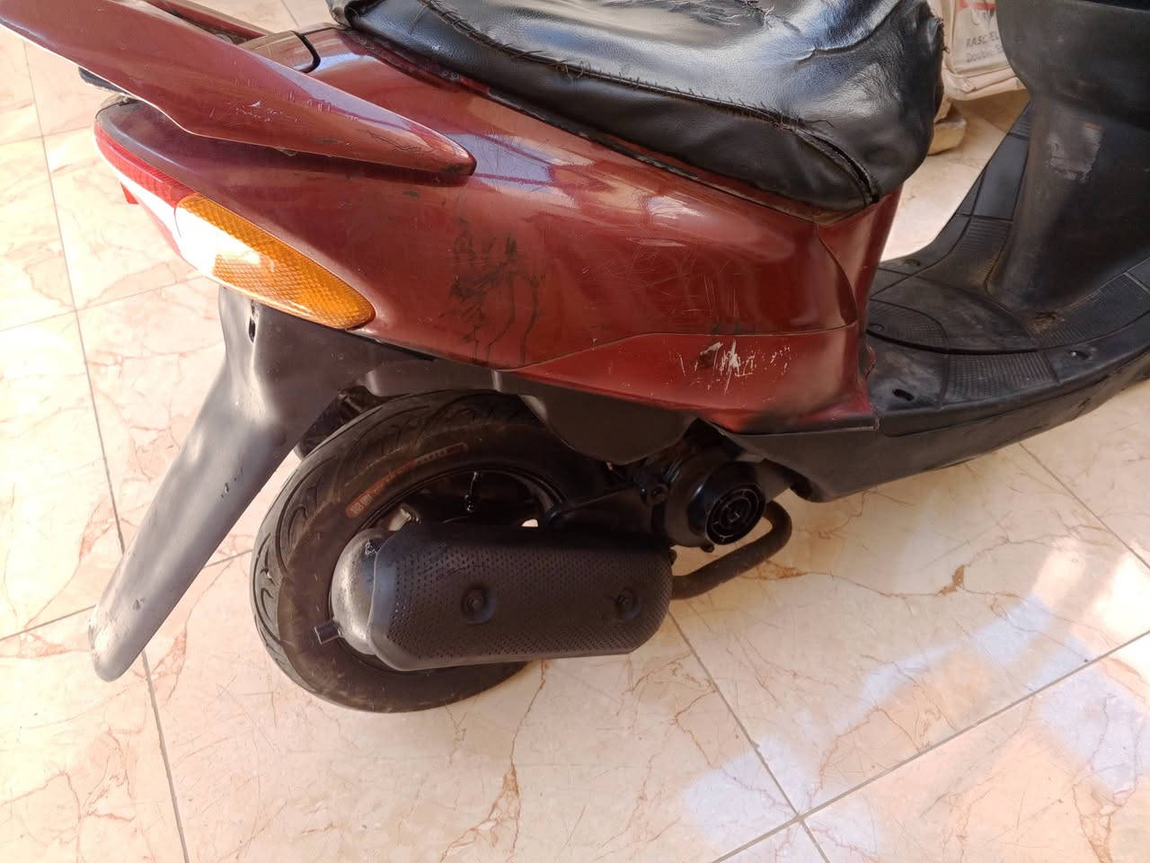 ساسوكي جنطه مامفتوحه شغاله بس باتري مابيه مكينه ناعمه كلش ماتسمعه سعر250اوراق بسمي مكاني حي الحسين الجديد***********
