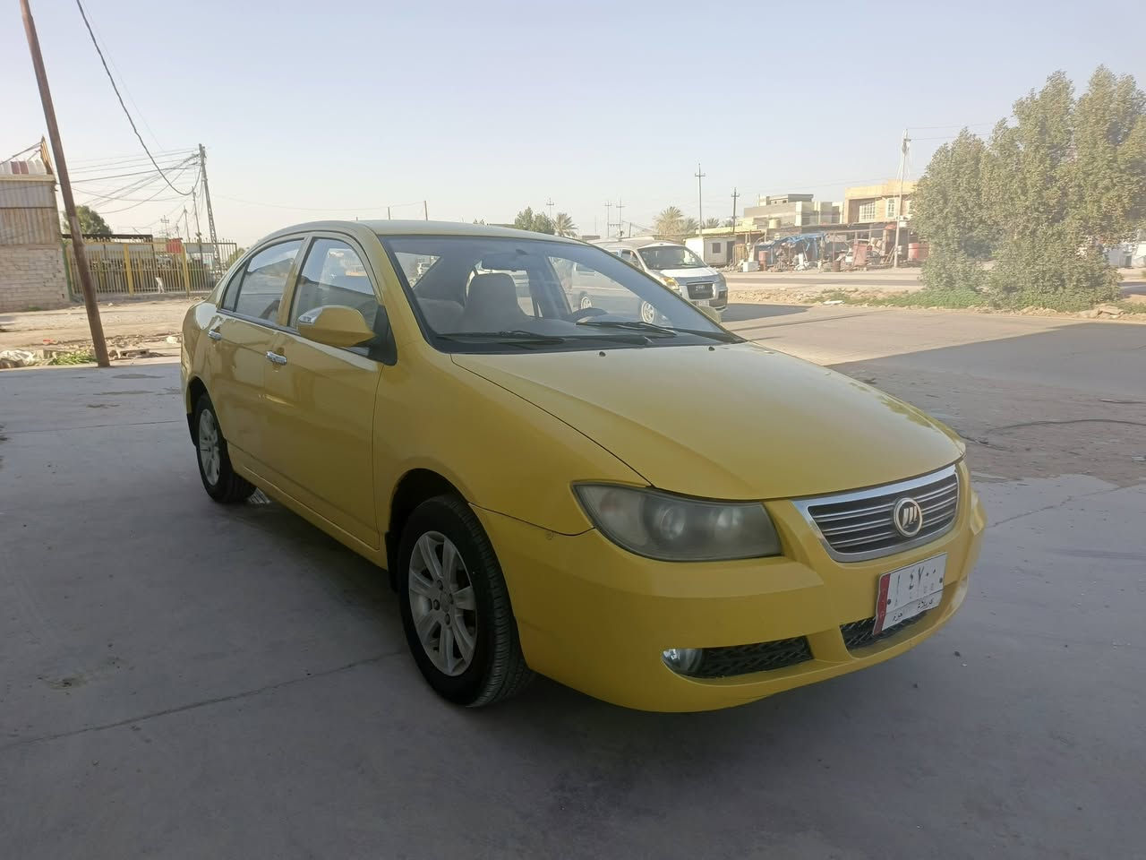 السلام عليكم سياره نيفان للبيع موديل 2012 كفاله عامه سياره جديده جير ومكينه وحداد تدفئه تبريد شغالات السياره نظيفه مال شغل السعر 38 وبيها مجال مكان بابل القاسم***********
