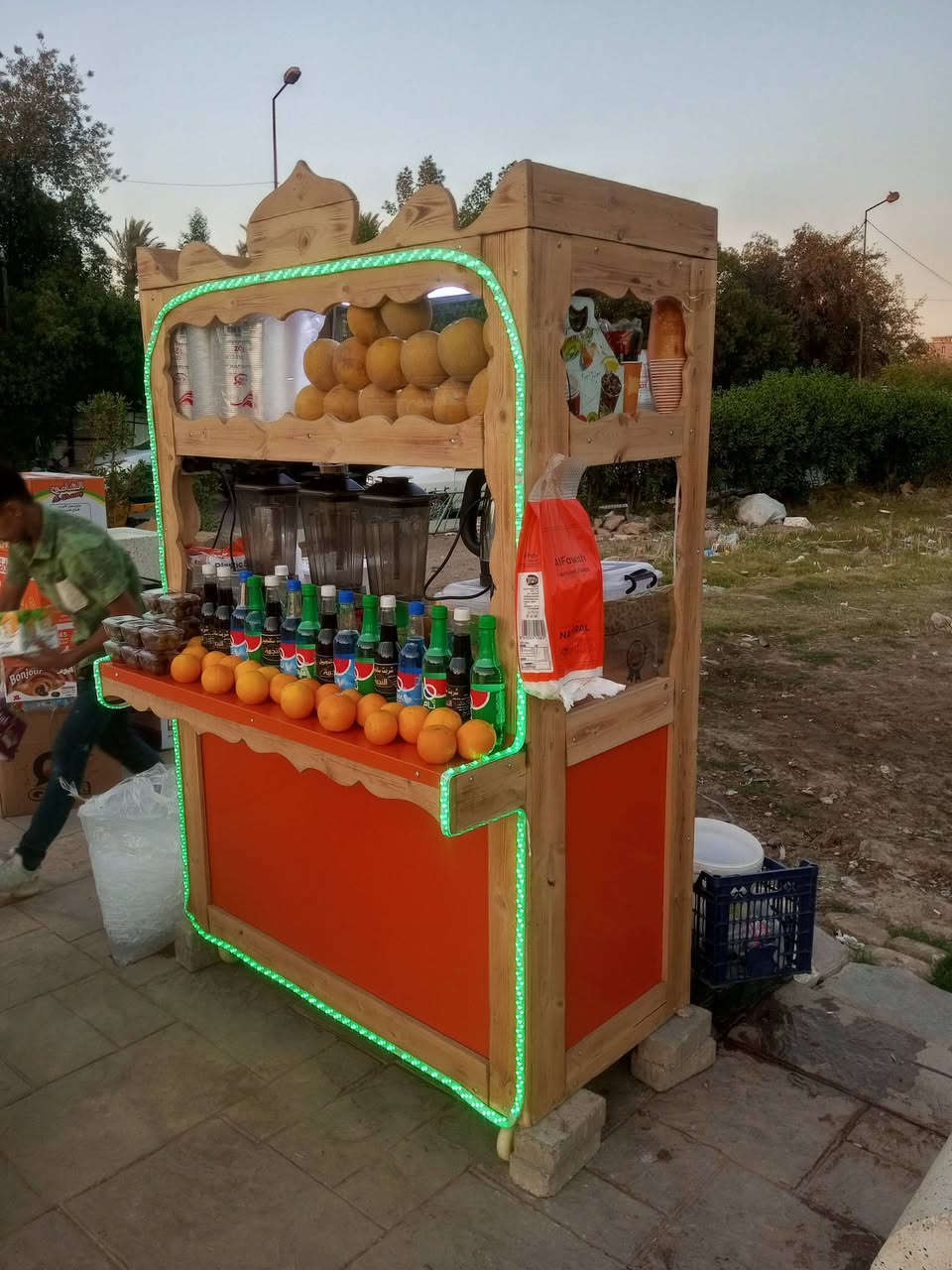 السلام عليكم عربانة مال عصير ترهم لكلشي سعرها 350وبيها مجال شي بسيط احتاجيت وردت ابيعها  *********** واتساب
