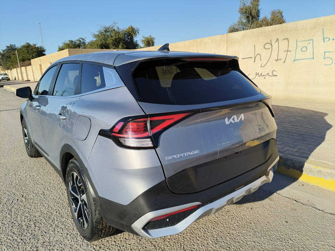 سلام عليكم
كيا سبورتج ٢٠٢٤ 
دخول جديد فئة Ex
بصمة جلد شاشة دجتل رادرات امامي خلفي حساسات سياقة ذاتية الحجم الكبير 
صور الحادث بالمنشور بيها جاملغ جهة السائق صبغ خلفي وجاملغ جهة اليمنى امامي صبغ وحافة البنيد فقط بجم كبس
بسعر مناسب الاستفسار الاتصال على الرقم او مراسلة الصفحة وتدلل ***********
