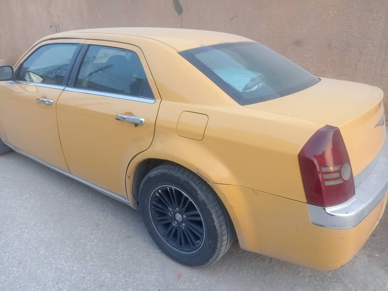 اوبامه 9اصل 4جوكات رقم انكليزي كير مكينه اكسن قبل 15 يوم كفاله تبريد تخم تاير سياره جاهزه العمال ٨٥ وبيها مجال *********** كربلاء المقدسه
