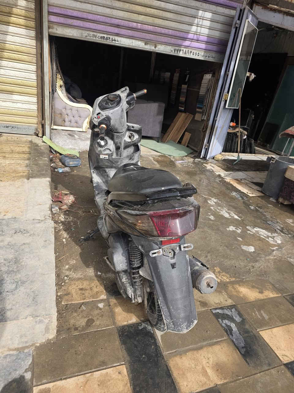 سلام عليكم 
سكنس فحل ياباني قبق نفخ نوزل
مكينه ناعمه كهربائيات كلهه شغاله
سعر ٦٥٠ 
عنوان الشعب ***********
