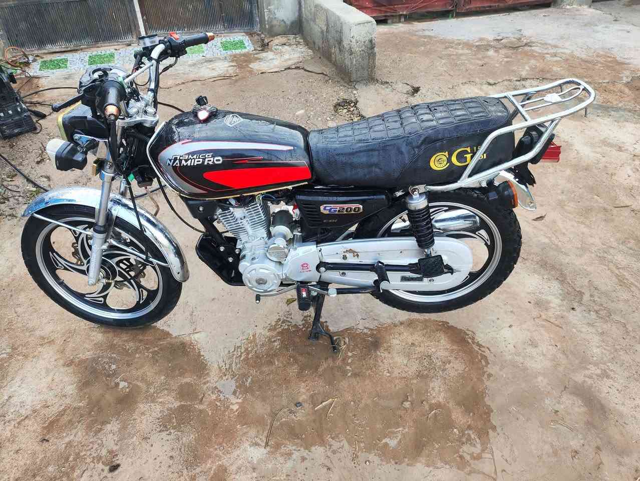 السلام عليكم دراجه نامي برو محرك 200موديل 24 للبيع او للمراوس حسب القناعه دراجه ما مفتوحه كهربيات كله شقاله وشلعه ومعدل اوراق ما بيه اي نقص سعر 620 وبيه مجال مكاني بين كلار وخانقين صالح اغا شراي اتصل.           *********** تعال خاص
