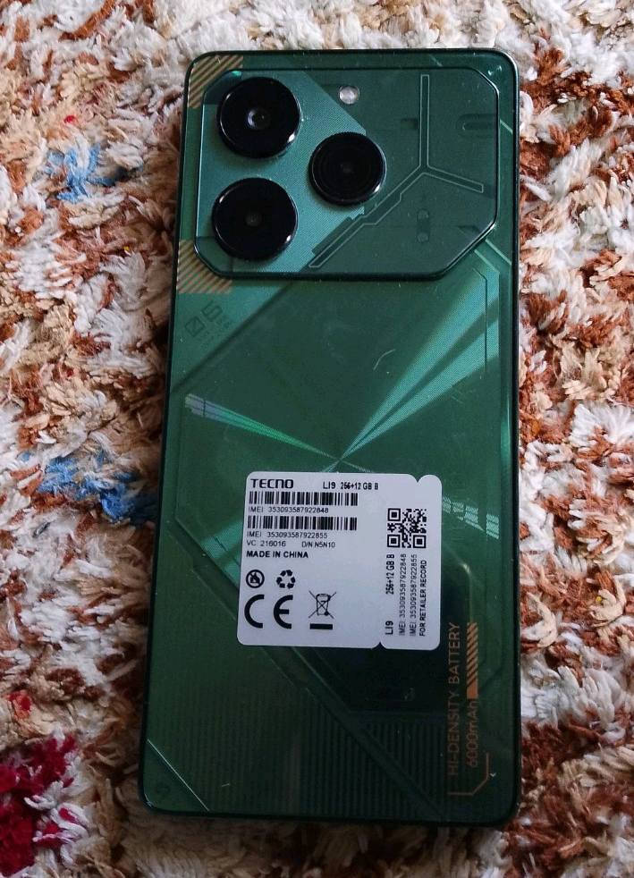 تكنو بوڤا 6مراوس بوكو 6حتة ذا يريد فرق بسيط الرقم ***********
