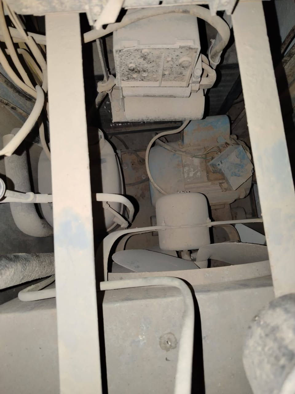 السلام عليكم
مكاين شغالات وحده بيها وجه نقص وسجاجين والثانية كاملة اريد ابيعهن ادوات شرط كلشي بيهن شغال رايدهن بسعر مناسب


**إذا كنت صاحب هذا الإعلان وتريد حذفه لأي سبب، رجاءا أرسل رسالة إلى الدعم الفني**