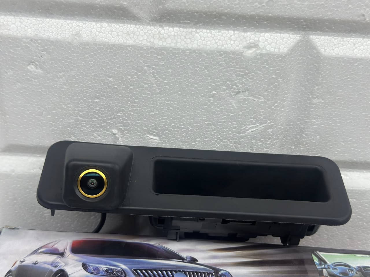 يدت صندوك بصمه مع  الكامره  الخلفيه 
ترهم F30 F32 F36 F10 F11 F25 X1 X3 X4 X5
يوجد توصيل جميع محافظات العراق


**إذا كنت صاحب هذا الإعلان وتريد حذفه لأي سبب، رجاءا أرسل رسالة إلى الدعم الفني**