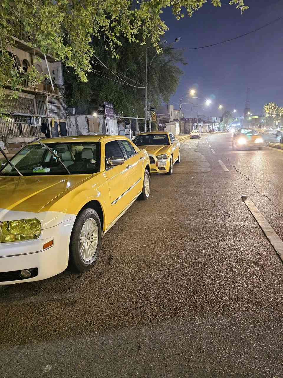 السلام عليكم أوباما 10 للبيع سياره جاهزه حداديه تخم تاير رقم انكليزي جديد السعر 110وبيه مجال ***********واتساب
