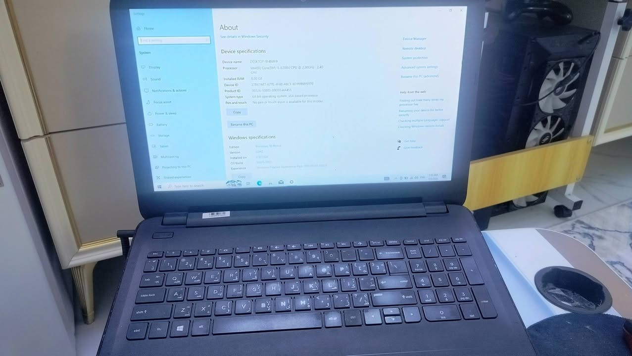 لابتوب hp مواصفات
اسم الجهاز hp notebook 15ac189nia
معالج i5-6200u جيل سادس
رام 8كيكا (4+4)
هارد 500 كيكا ssd laxer
كارت شاشة داخلي intel 
كارت شاشة خارجي 2 كيكا amd 
شاشة حجم 15.6 hd
نظام وندوز 10 
بطارية الجهاز جديدة 
الجهاز للدراسة والتصفحة والاعمال اليومية والتصميم الهندسية والالعاب المتوسطة 
يجي وية الجهاز شاحنة وماوس واير 
السعر 270 الف وبي مجال بسيط


**إذا كنت صاحب هذا الإعلان وتريد حذفه لأي سبب، رجاءا أرسل رسالة إلى الدعم الفني**