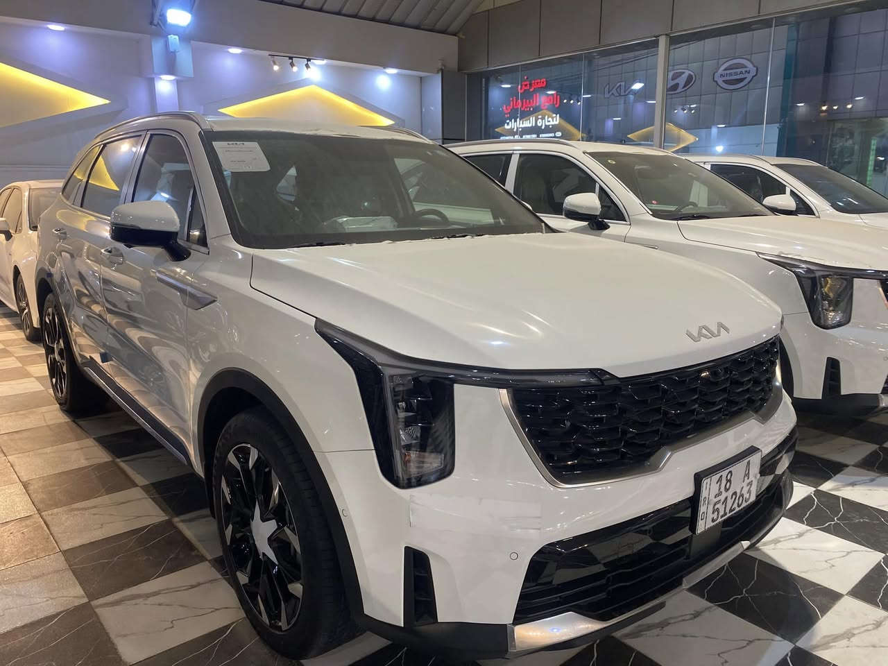 السلام عليكم ورحمة الله 
سورنتو موديل 2025
ضمان 5 سنوات او 100 الف كيلو 
الواصفات 
5 كامرات 
ويل 20 
داتشو 
صندوق كهرباء
ماشيه 5 الالف 
السعر 340 
مكان السياره بابل 
***********
