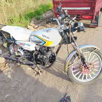 دراجه سيفان موديل ٢٥ مكينه ٢٠٠ ccمكفوله اي ستفسار على الرقم التالي 077...