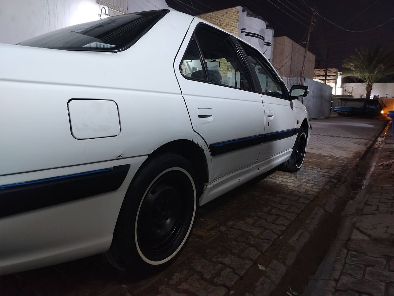 السلام عليكم
بارص 2015 للبيع كفاله عامه رقم نجف دولي هزه جديده تبريد خير من الله لايت زنون تخم تاير جديد كهربائيات كله شغاله سنتر لوك شاشه جديده
السياره جاهزه وخير من الله سعره ٥٦ وبيه مجال قليل
مكاني نجف وهذا رقمي ***********
