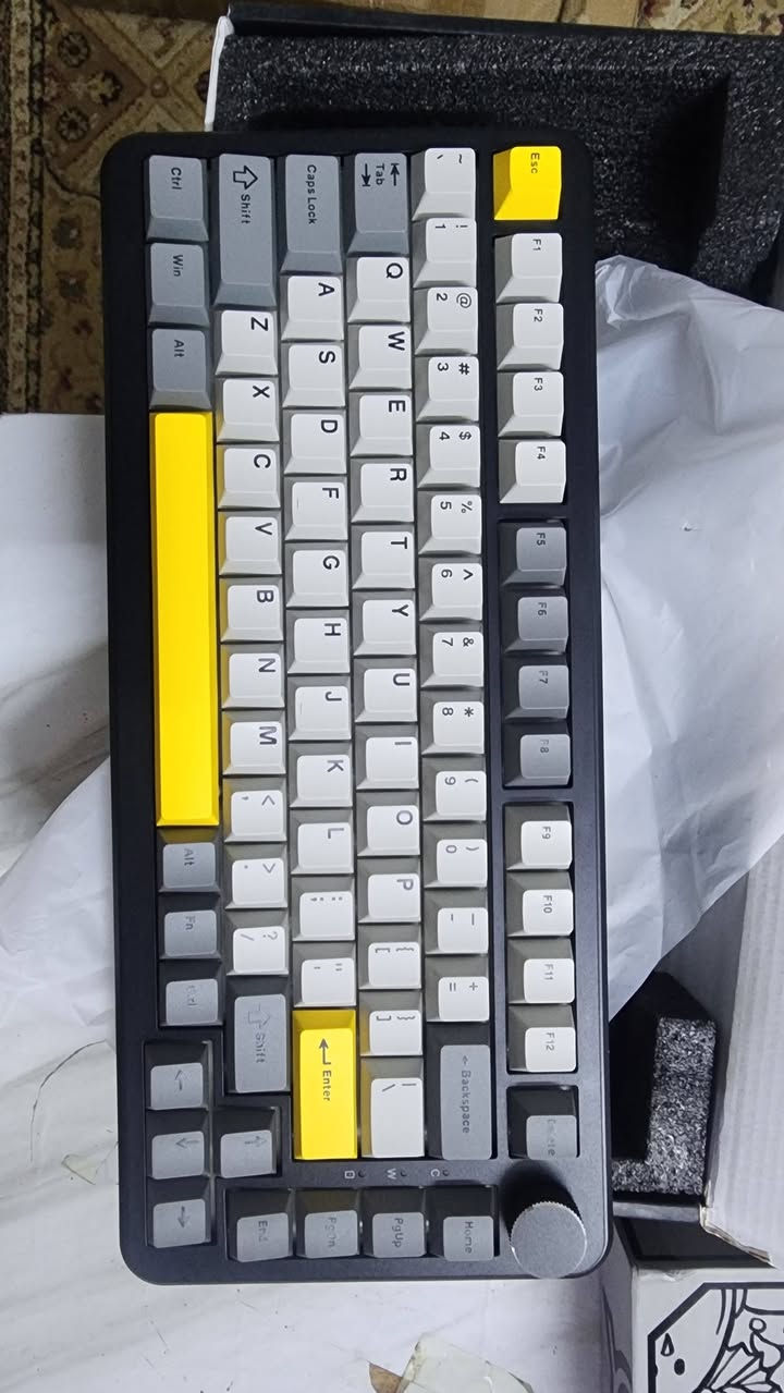 كيبورد وماوس اجاز جدد لوك السعر ٨٠ الف


**إذا كنت صاحب هذا الإعلان وتريد حذفه لأي سبب، رجاءا أرسل رسالة إلى الدعم الفني**