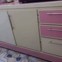 كاونتر المنيوم • مترين • نضيف