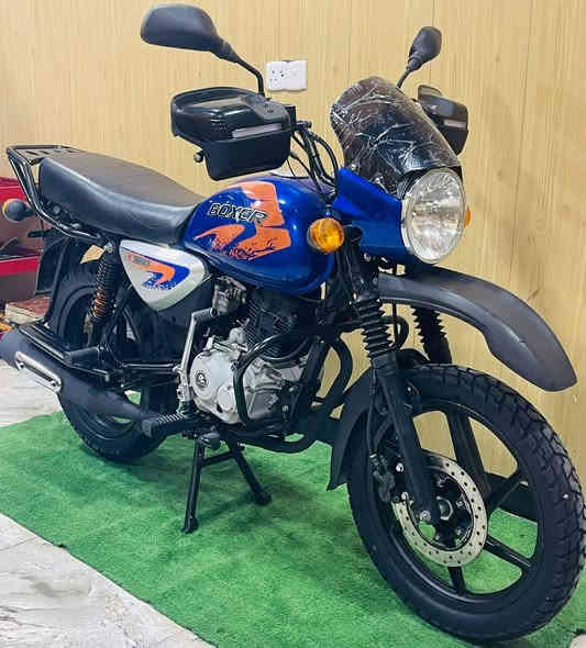 بوكسر موديل 2022 نازله بل 23 جاملغ طويل وستاند دائري  اوراق اصولي شرط الترقيم  بوجهك تروح ترقم دراجه جديده استخدام شخصي ونضافتها مبينه بلصور وبعد احلى كهربائيات كامله ومحرك مكفول
 (بيع بلنقد وبلقسط ماستر الرافدين فقط)
سعر النقد.. 1450 وبيها مجال حك جيه
 مكاني ديالى بعقوبه بهرز ***********بي واتساب شباب خاص مارد اتصل وبلخدمه
