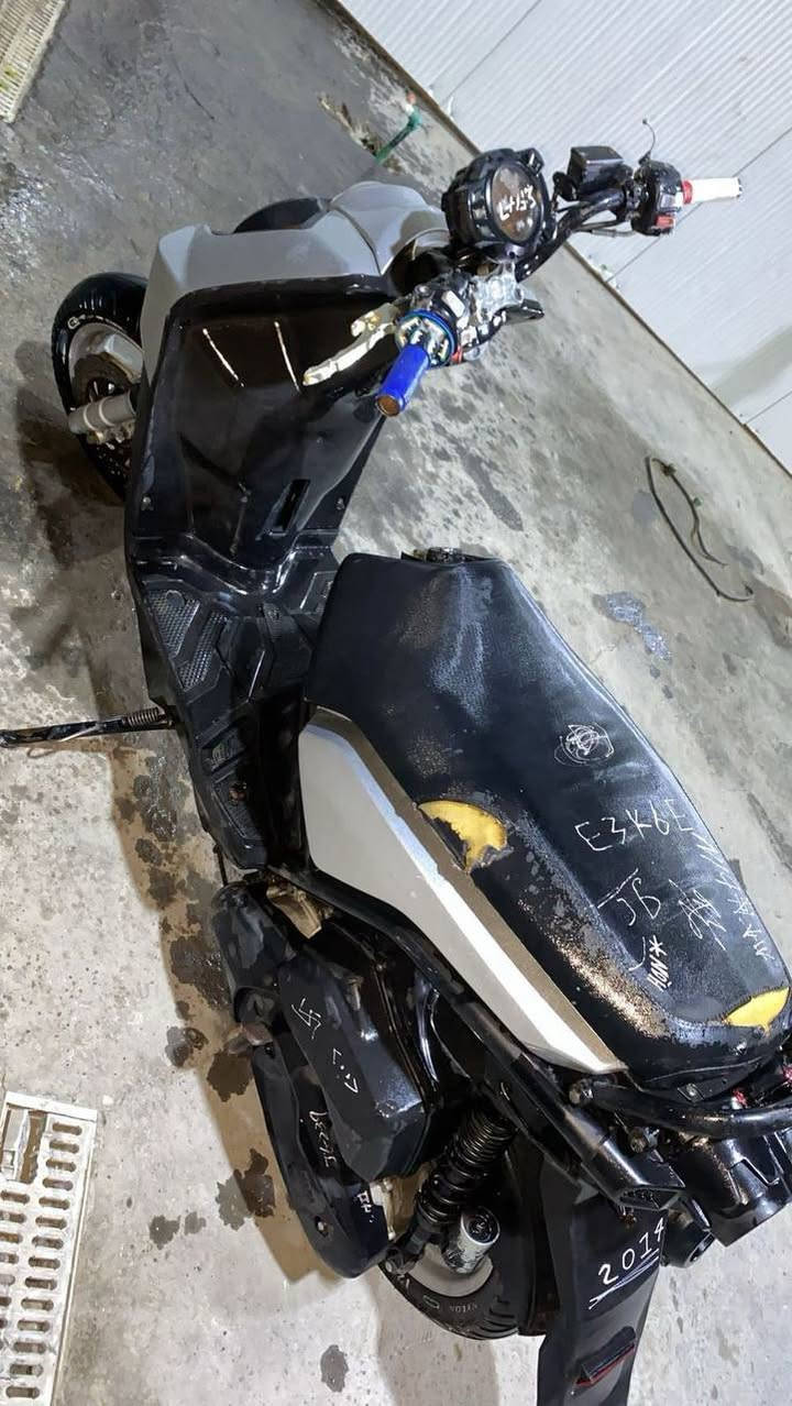 من رخصت الادمن سكنس جبلي نقصها فقط واقيه اماميه
سعرها 750وبيها مجال مكاني بغداد
واتساب***********
