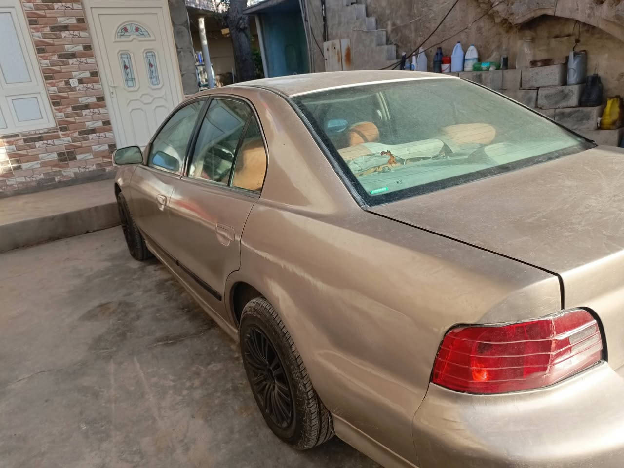 السلام عليكم من رخصت الدمن مسيبوشي كلنت  2000وارد امريكي كير وتوماتيك ومحرك كامري ابو الجف تخم نايرجديد باتري جديد رقم دهوك سنويه صاقطه  ترهم كروس مكاني كفري سعر 35ورقة رقم الهاتف***********
